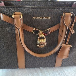 Mk satchel